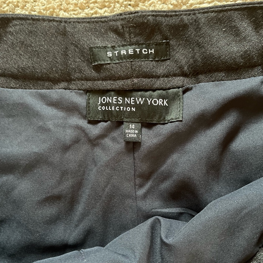 Jones New York New With Tags Grey Dress Pants Size 14